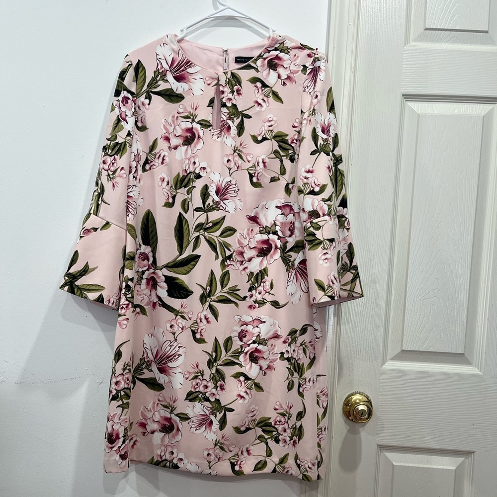 White house black market floral dress size10. G-28